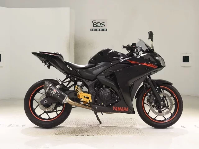 Yamaha YZF-R25 лот № 5402 оценка 4  с аукциона в Японии
