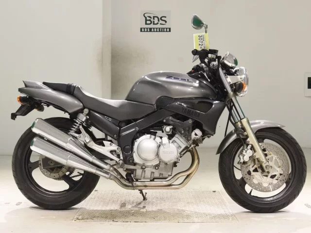 Yamaha ZEAL лот № 3072 оценка 4  с аукциона в Японии