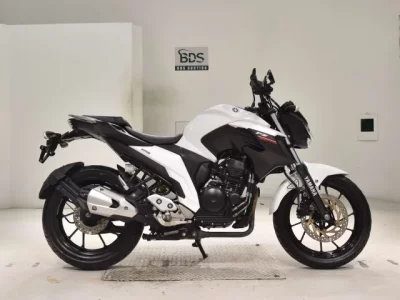 Yamaha FZ25  с аукциона в Японии