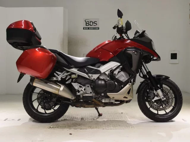 Honda VFR800X лот № 5085 оценка 4  с аукциона в Японии