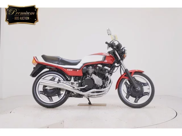 Honda CBX400 лот № 7532 оценка 4  с аукциона в Японии