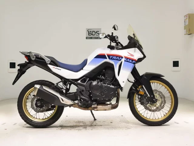 Honda XL750 TRANSALP лот № 7978 оценка 5  с аукциона в Японии