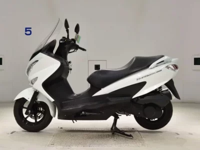 Suzuki BURGMAN200  с аукциона в Японии