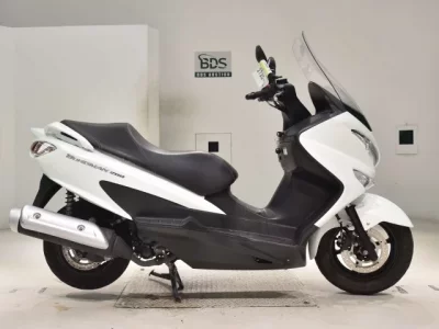 Suzuki BURGMAN200  с аукциона в Японии