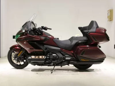 Honda GL1800 TOUR D  с аукциона в Японии