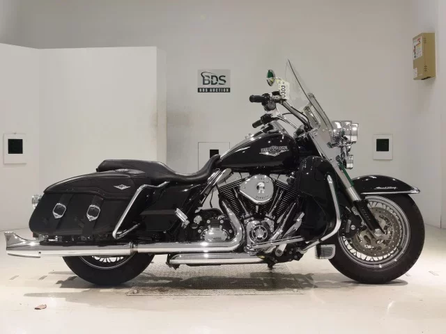 Harley-Davidson HARLEY FLHRC1690 лот № 0303 оценка 4  с аукциона в Японии