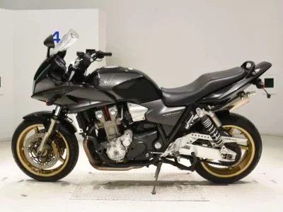 Honda CB1300SF BOLDOR  с аукциона в Японии