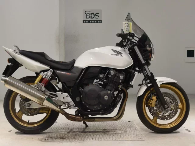 Honda CB400SFV-4ABS лот № 5137 оценка 4  с аукциона в Японии