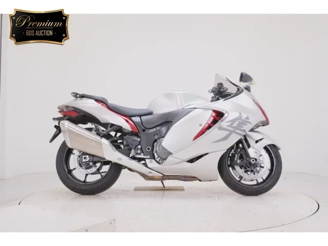 Suzuki HAYABUSA -3 лот № 2568 оценка 6  с аукциона в Японии