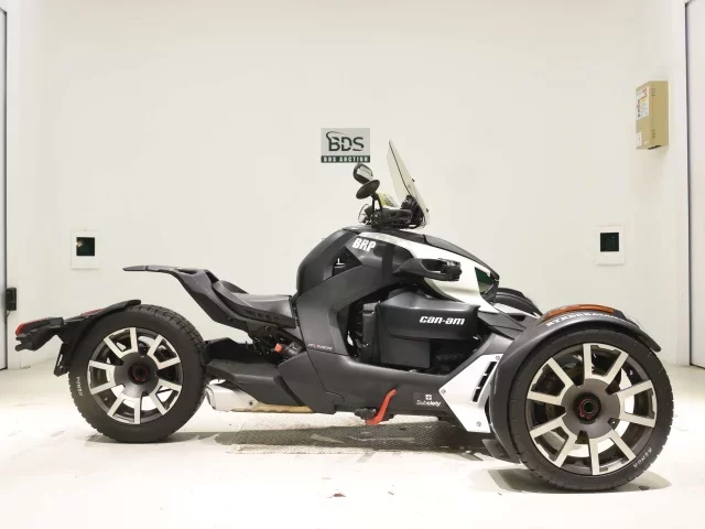 Other KANNA BLUR I CAR 900 лот № 5391 оценка 5  с аукциона в Японии