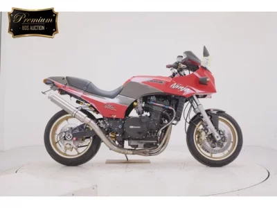 Kawasaki GPZ900R  с аукциона в Японии