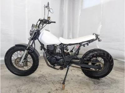 Yamaha TW200