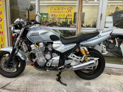 Yamaha XJR1300