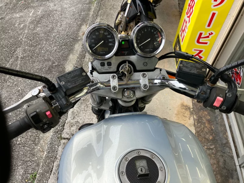 Yamaha XJR1300