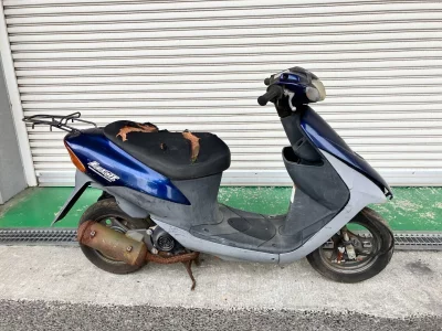 Suzuki LET S2
