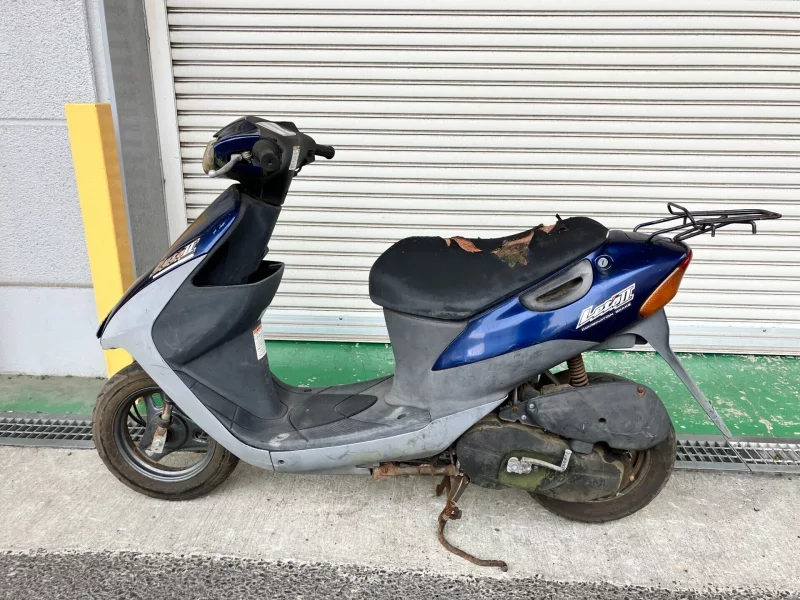 Suzuki LET S2