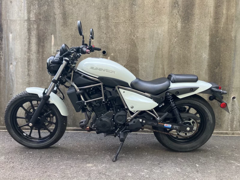 Kawasaki ELIMINATOR 400-1