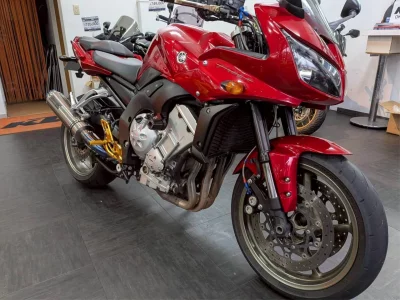 Yamaha FZ-1 FEATHER  с аукциона в Японии