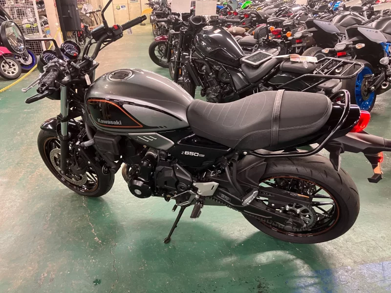 Kawasaki Z650RS