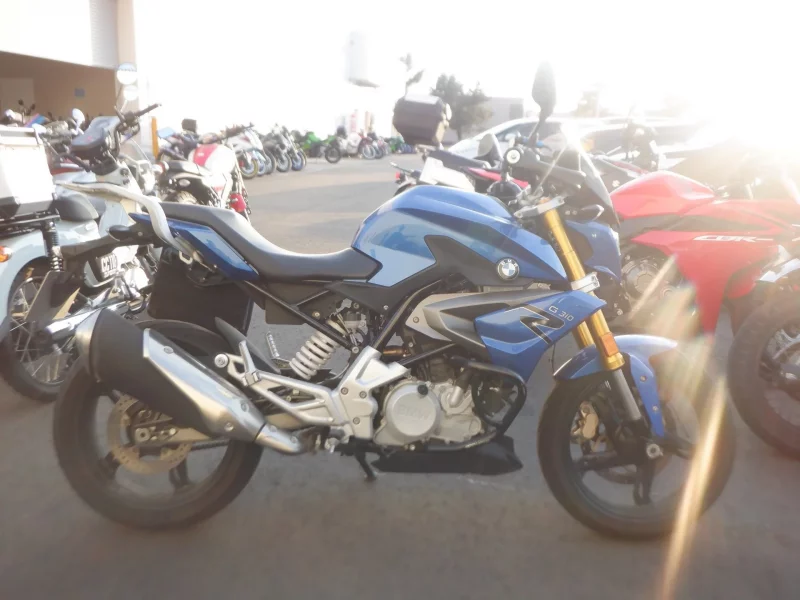 BMW  G310R лот № 00057 оценка 4  с аукциона в Японии