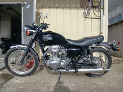 Kawasaki W800