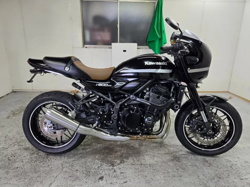 Kawasaki Z900RS CAFE