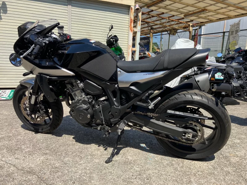 Honda HAWK11