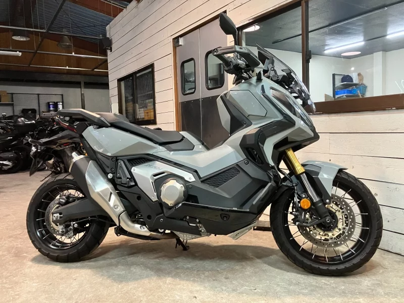 Honda X-ADV лот № 02093 оценка 5  с аукциона в Японии