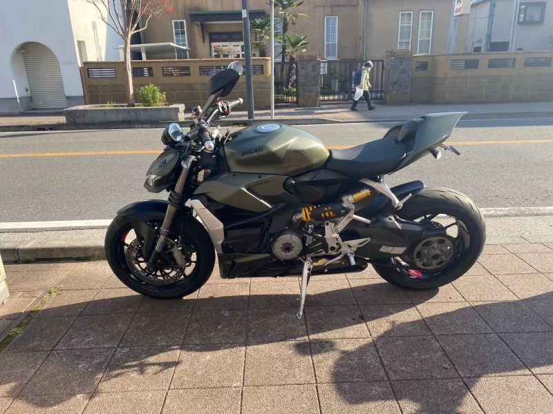 Ducati DUCATI STREET FIGHTER V2