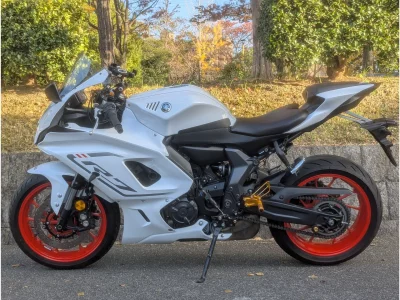 Yamaha YZF-R7