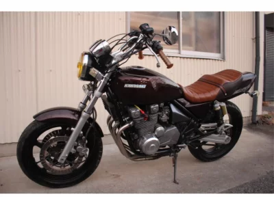 Kawasaki ZEPHYR400