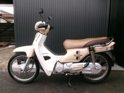Honda SUPER DREAM110
