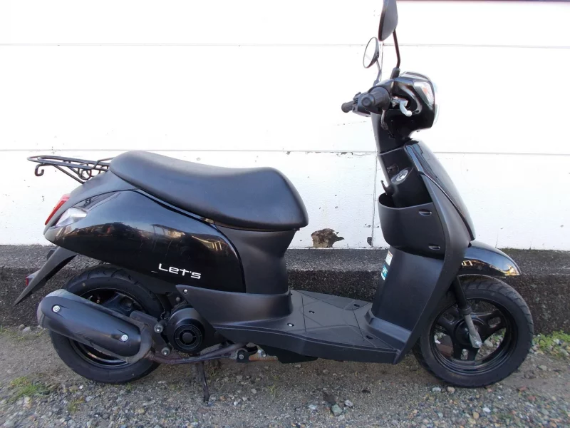 Suzuki LET S
