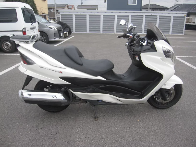 Suzuki SKYWAVE 250S-1