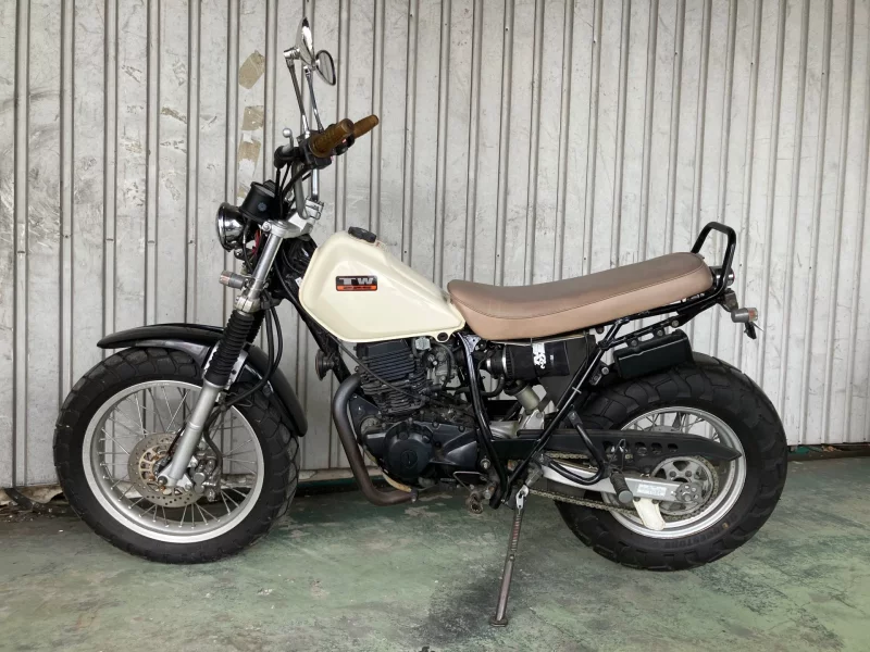 Yamaha TW225