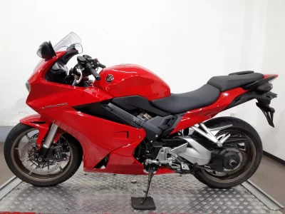 Honda VFR800F