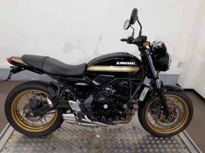 Kawasaki Z650RS