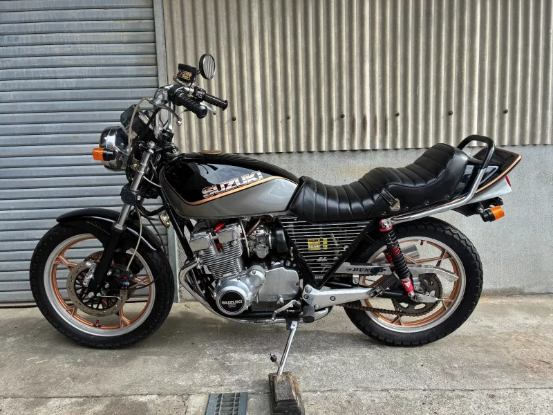 Suzuki GSX400
