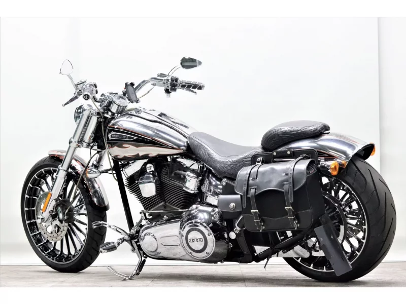 Harley-Davidson HARLEY FXSB BREAKOUT CVO