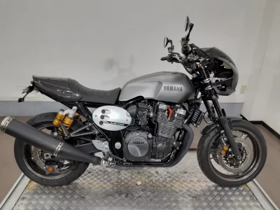 Yamaha XJR1300C