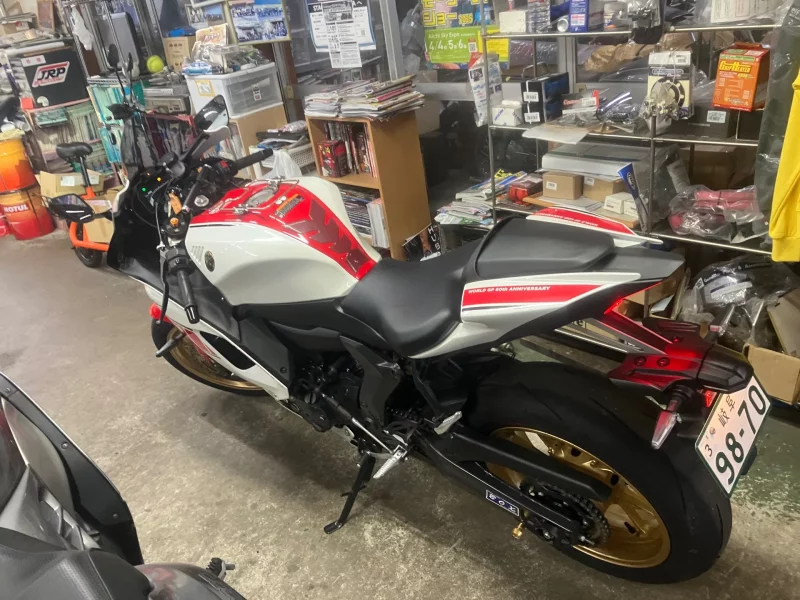 Yamaha YZF-R7