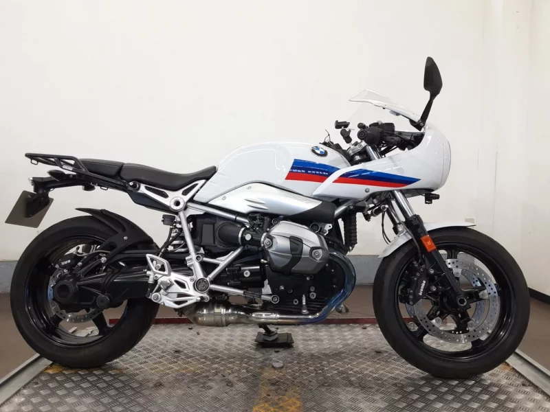 BMW BMW R nineT Racer