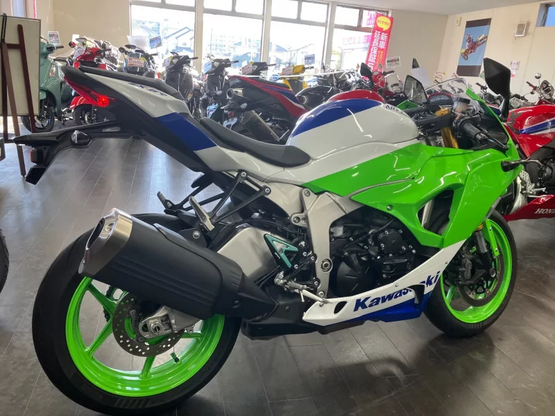 Kawasaki NINJA ZX-6R