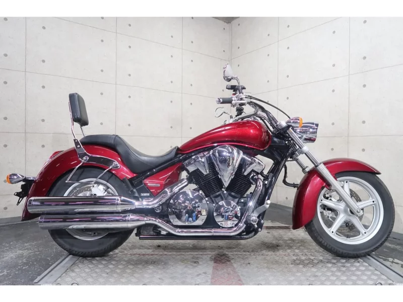 Honda VT1300CR