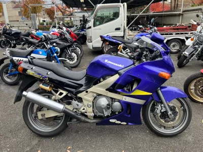Kawasaki ZZR600