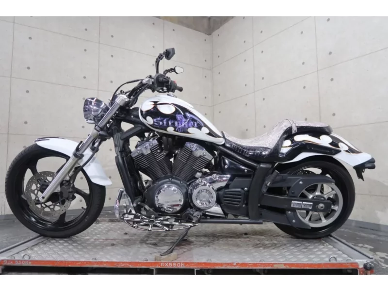 Yamaha XV1300CASU TRY CAR