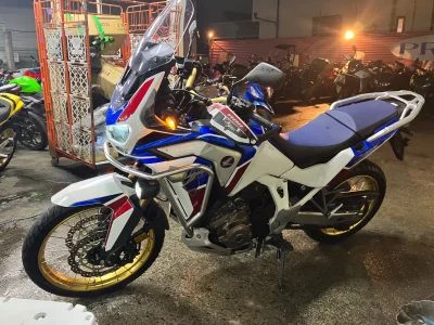 Honda CRF1100L ADV ES DCT лот № 02325 оценка 4  с аукциона в Японии 2