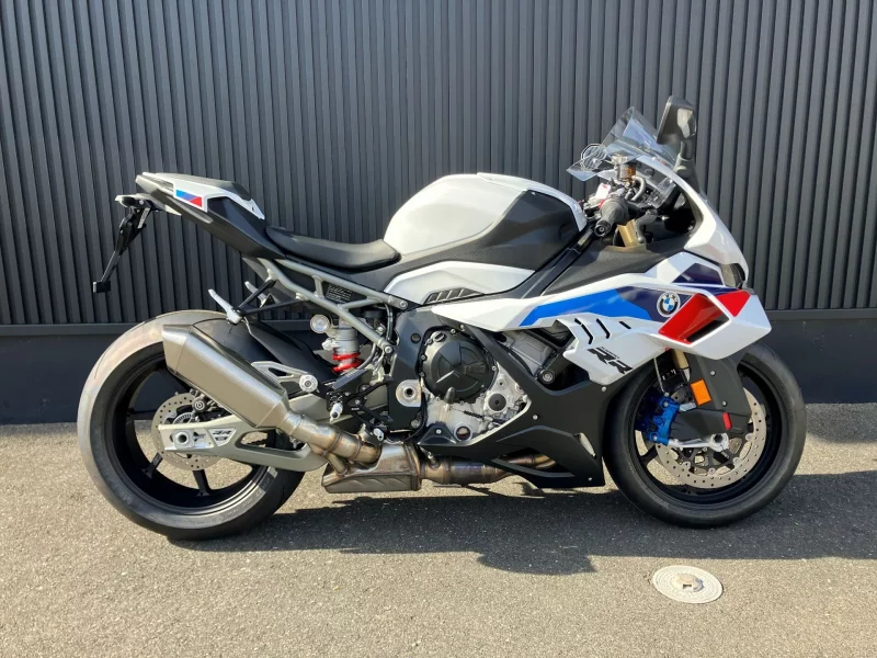 BMW  S1000RR лот № 04451 оценка 8  с аукциона в Японии