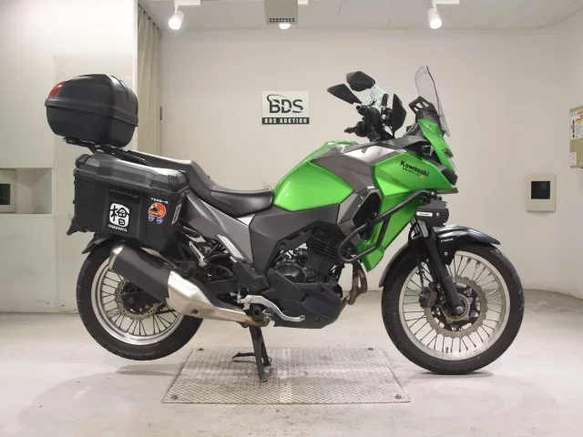 Kawasaki VERSYS X250A TOURER лот № 7565 оценка 4  с аукциона в Японии
