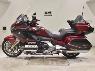 Honda GL1800 TOUR D  с аукциона в Японии